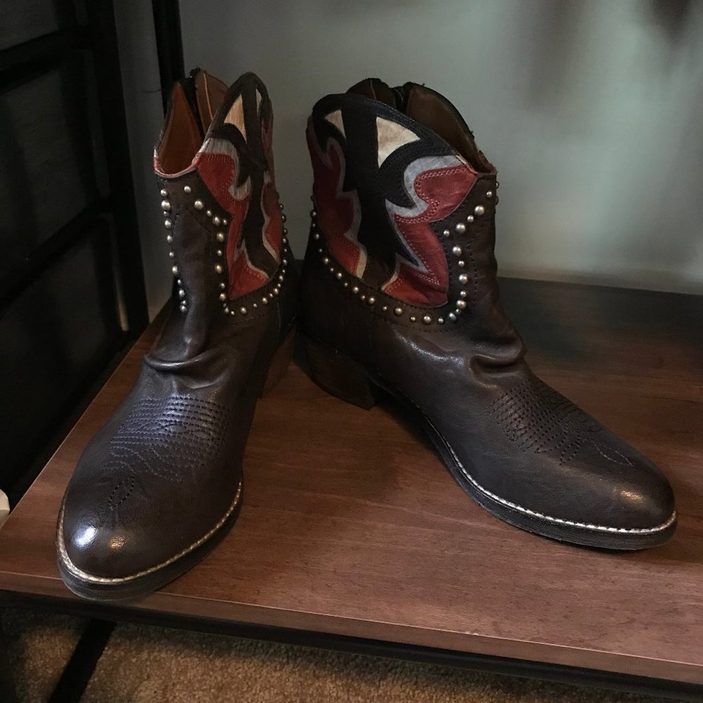Sam Edelman navy and red cowboy booties 7.5